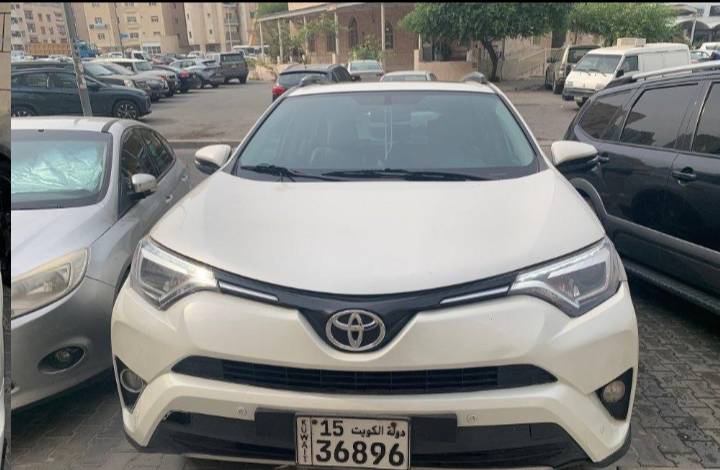 تويوتا راف 4 2018 للبيع 