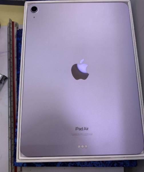 ايباد m2 اير للبيع 