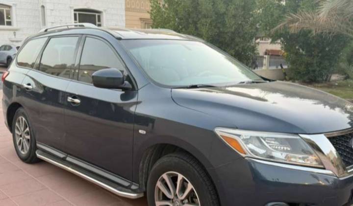 نيسان باثفايندر موديل 2014 للبيع 