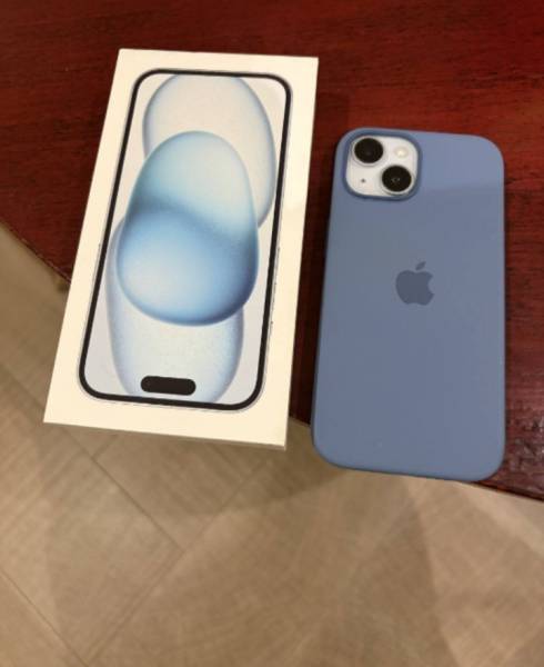 IPhone 15 512 GB للبيع 