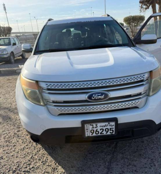فورد اكسبلورر موديل 2015 للبيع 