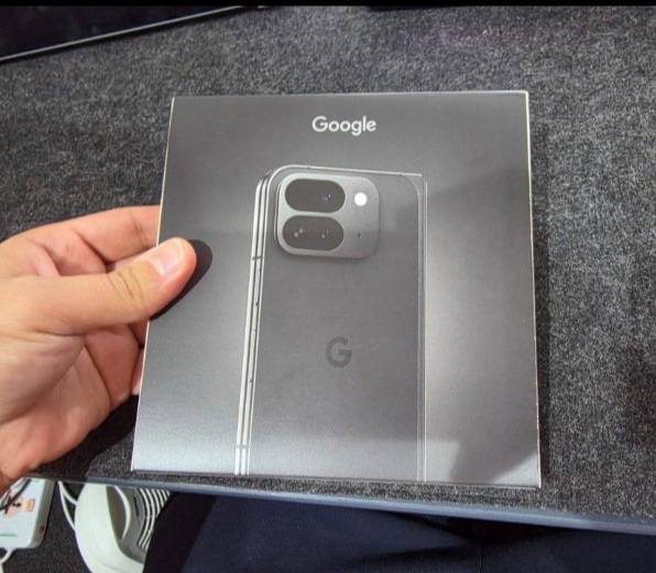 Google Pixel Fold 9 Pro للبيع 