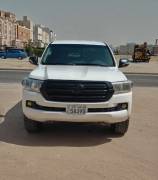 تويوتا لاند كروزر ستاندر - قير عادي للبيع 