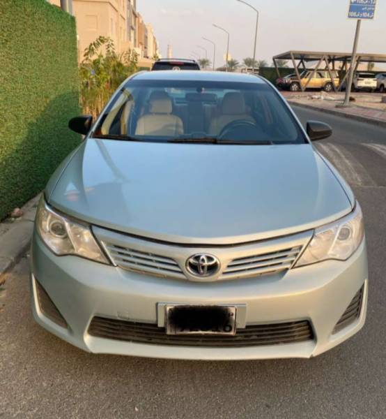 تويوتا كامري GL للبيع 