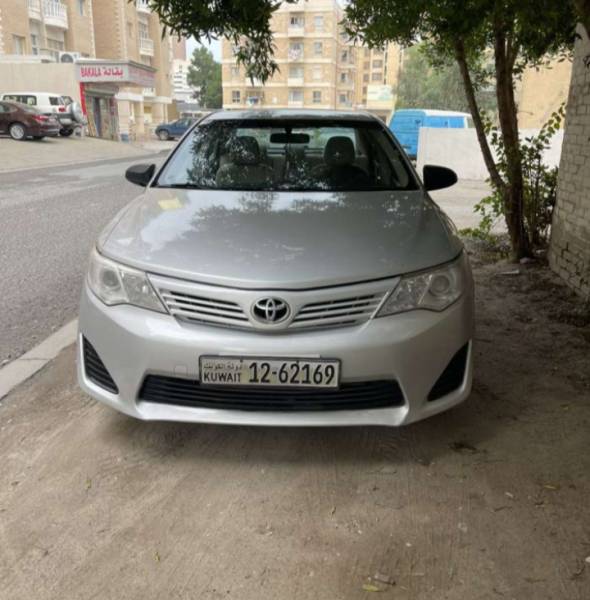 تويوتا كامري2014 للبيع 