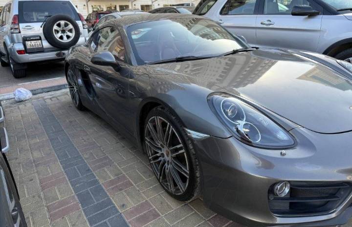 بورش كايمن موديل 2015 للبيع 