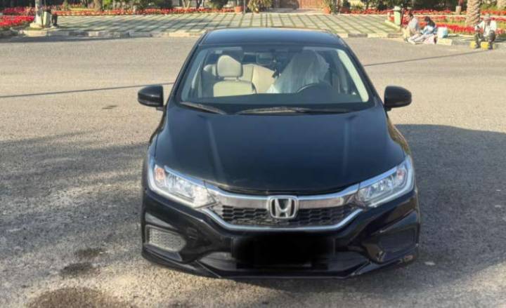 Honda city 2020 للبيع 