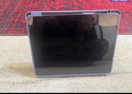 iPadAir M2 للبيع 