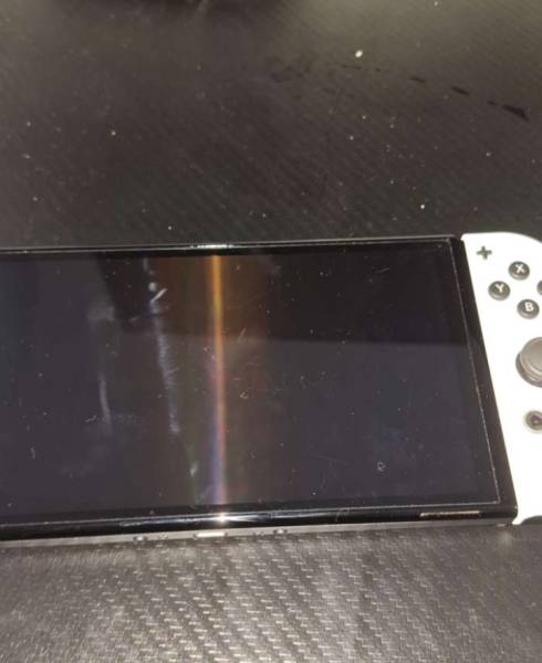 نينتيندو سويتش اوليد للبيع 