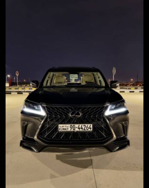 ليكزس LXبلاك ادشن 2019 للبيع 