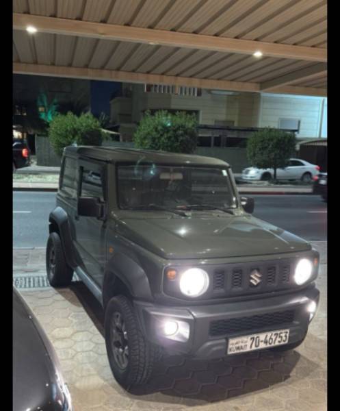 سوزوكي جمني2023 للبيع 