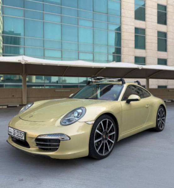 بورش كاريرا 2014 للبيع 