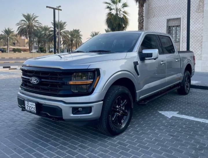  وانيت فورد FX4 موديل 2024  للبيع 