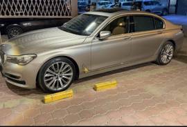 بي ام 740Li 2016 للبيع