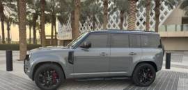 Land Rover Defender 2023 للبيع 