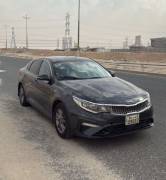 كيا اوبتما 2019 للبيع 