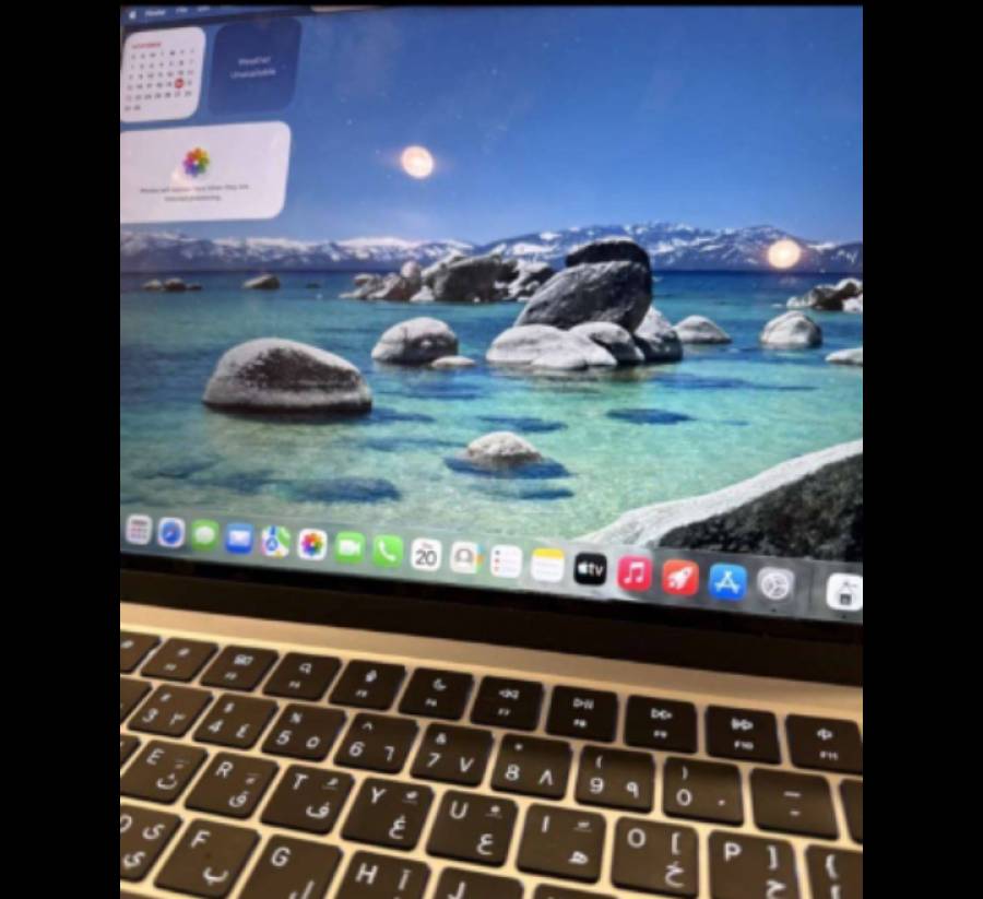 MacBook Air 4512 للبيع 