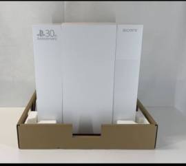 Playstation 5 pro للبيع 