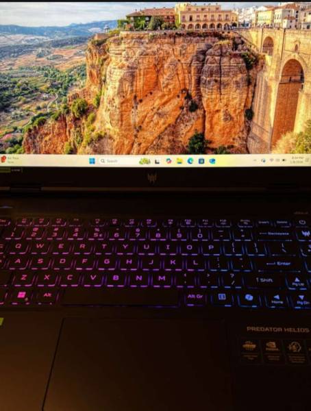 لابتوب ايسر جيمينج للبيع 