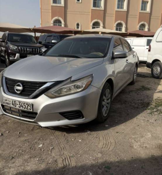 Nissan altima 2017 للبيع 