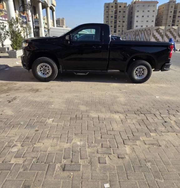 شيفروليه سلفرادو 