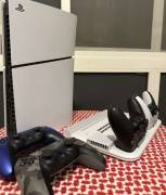 بلايستيشن ٥ للبيع 