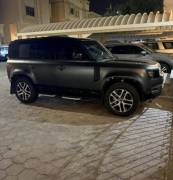 لاندروفر ديفندر الغانم 2025 للبيع 