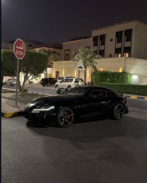 تويوتا سوبرا 2022 للبيع 