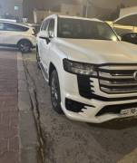 تويوتا لاند كروز ٢٠٢٤ ايرو اس تون تيربو للبيع 