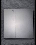 بلايستيشن 4 مستعمل للبيع 