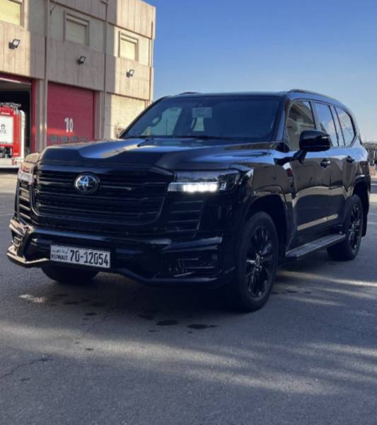 تويوتا لاند كروزر 2022 ايرو اس تون تيربو للبيع 