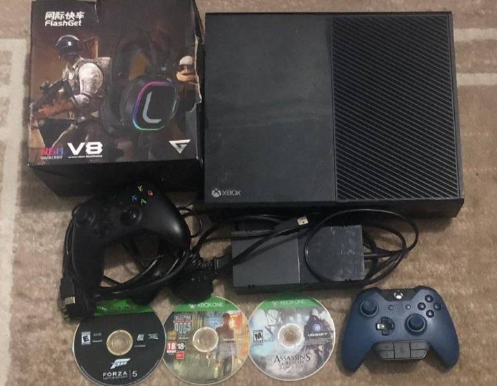 اكس بوكس 1 كامل للبيع 