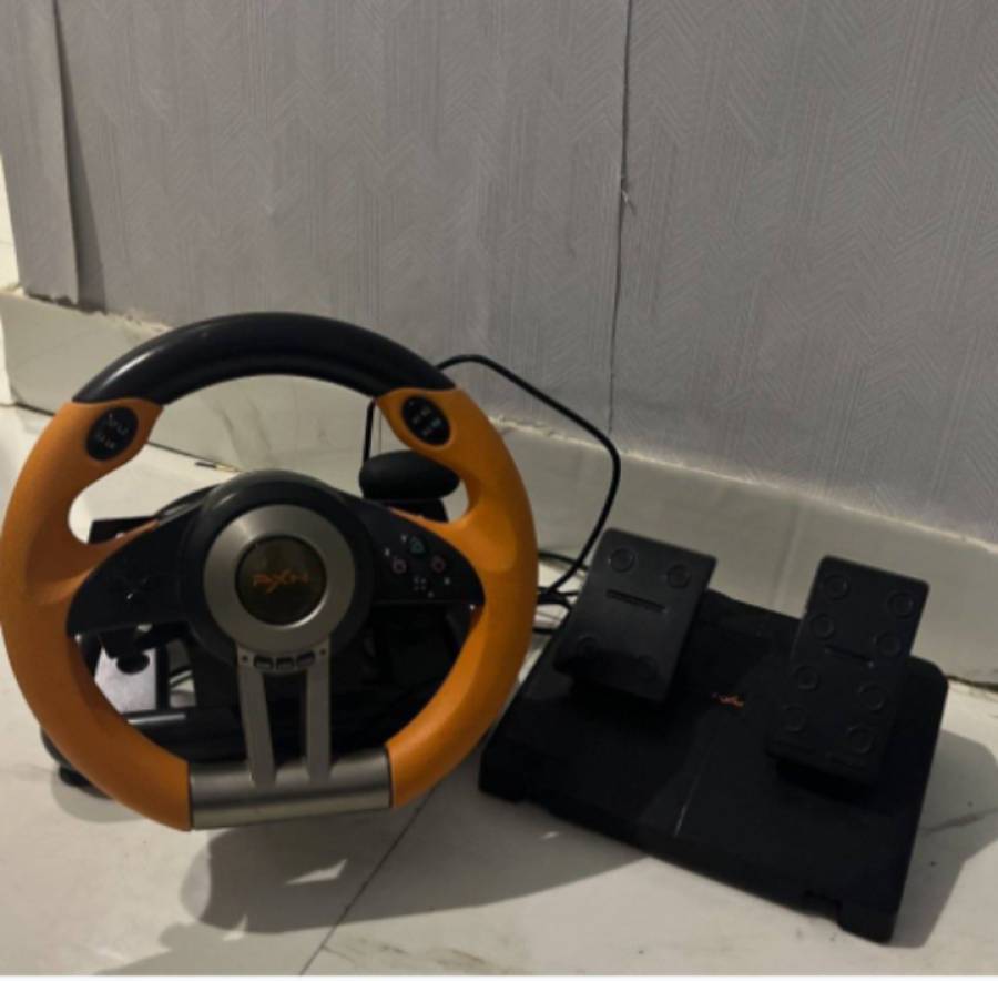 سكان بلايستيشن مع دواسات للبيع 