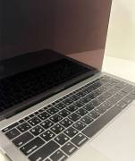 Macbook pro 2017 8gb للبيع 