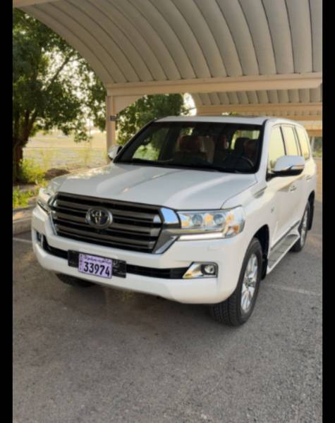 تويوتا لاندكروزر vxr موديل 2016 للبيع 