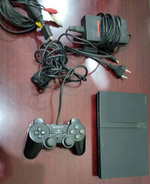 Playstation 2 PS2 للبيع 