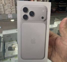 ايفون 17 برو ماكس للبيع 