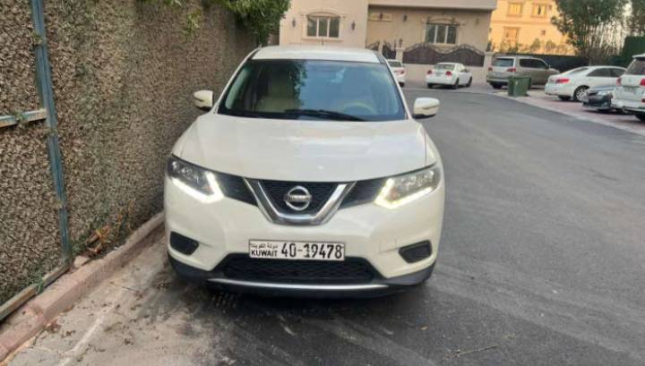 نيسان اكس تريل موديل 2016 للبيع 