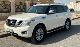 جيب نيسان باترول تيتانيوم2017 للبيع 