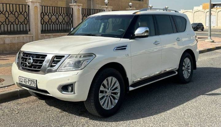 جيب نيسان باترول تيتانيوم2017 للبيع 