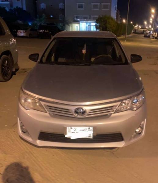 تويوتا كامري 2015 للبيع