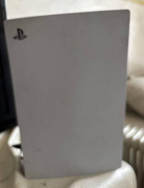 سوني 5 للبيع