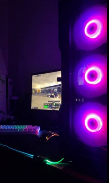 بي سي قيمنق للبيع