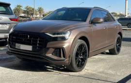 للبيع أودي q8 2020