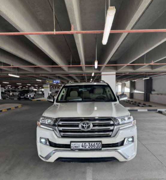 تويوتا لاند GXR 2016 للبيع 