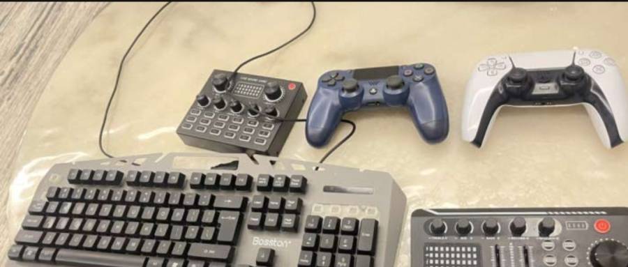 للبيع يدتين