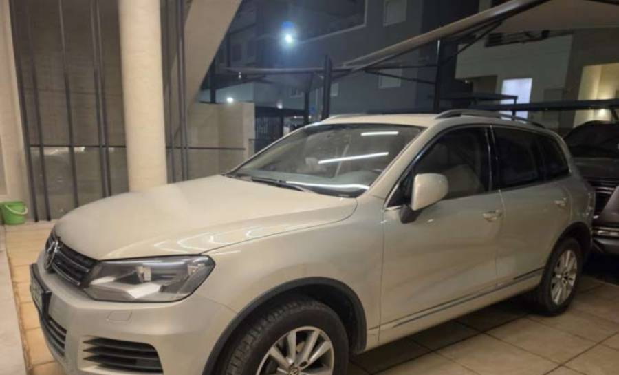 فولكسفاغن طوارق 2014 للبيع 