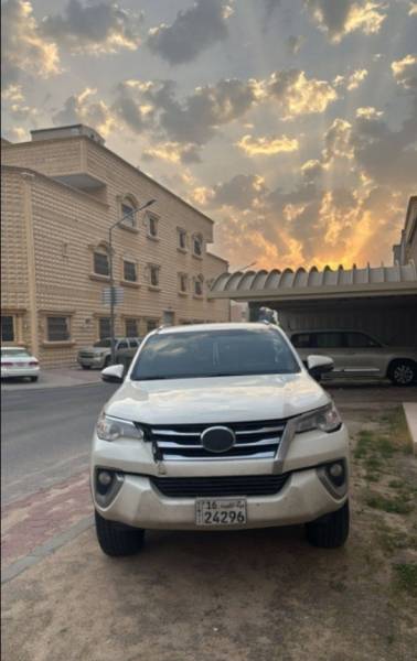 للبيع تويوتا فورتنر 2019 