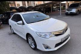 تويوتا كامري موديل ٢٠١٤ glx