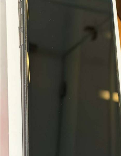 iPhone 11 للبيع